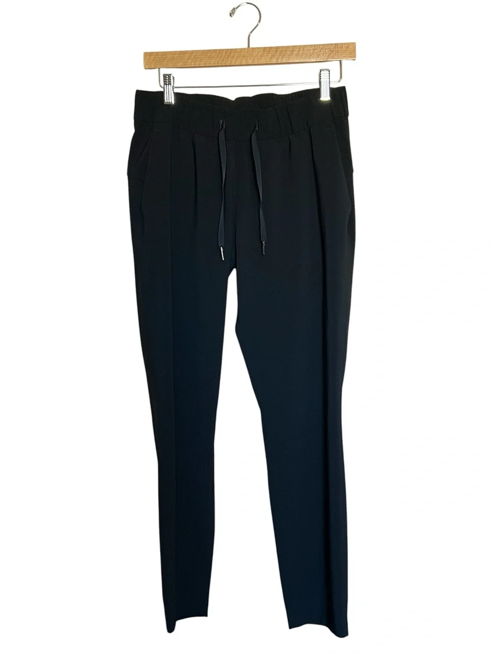 Lululemon on the fly pants size 8